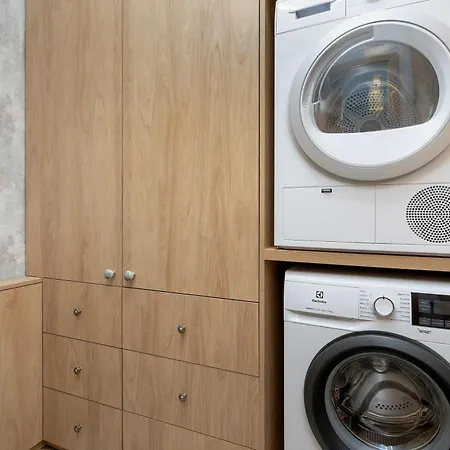 Luxury With Three Bedrooms Air Conditioning And Parking By Renters * Gdańsk