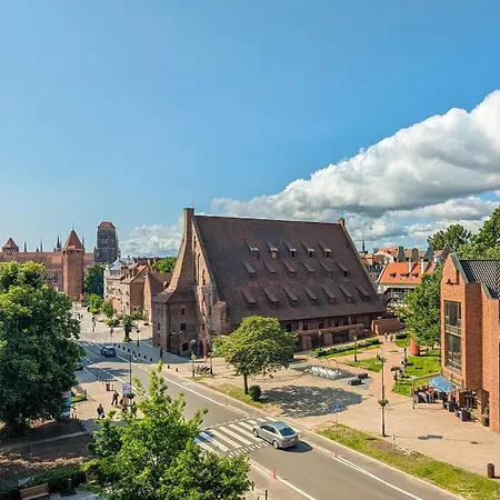 Luxury With Three Bedrooms Air Conditioning And Parking By Renters 格但斯克