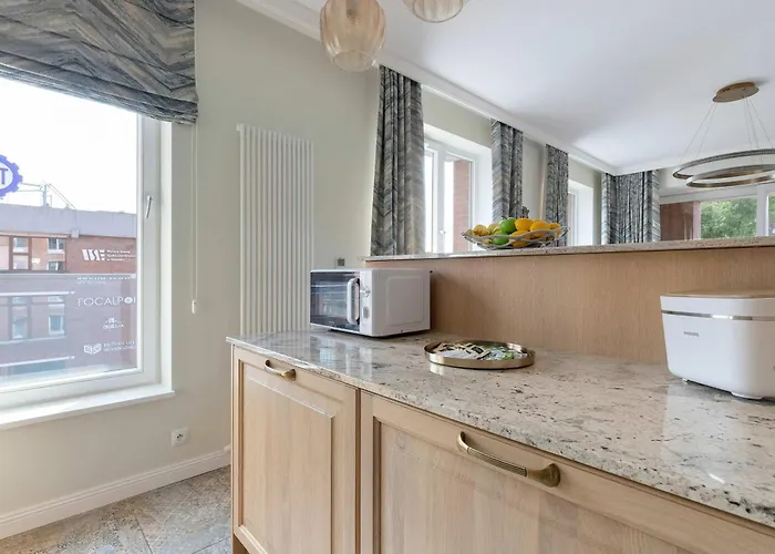 Luxury With Three Bedrooms Air Conditioning And Parking By Renters Gdańsk