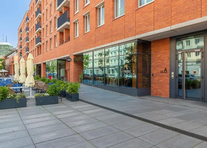 Luxury With Three Bedrooms Air Conditioning And Parking By Renters 格但斯克